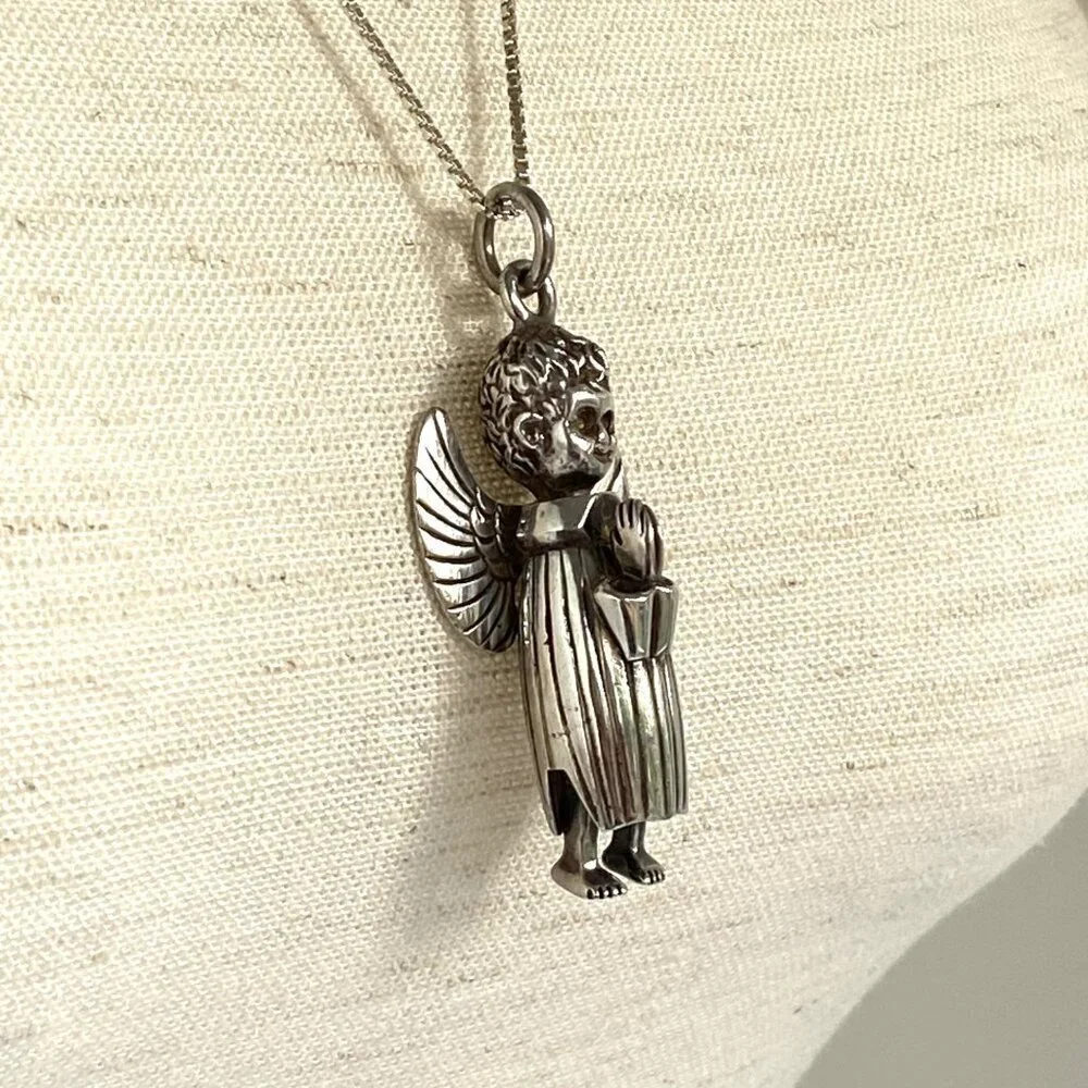 VTG Sterling Silver 925 Mexico Celia Harms Articulating Angel Pendant Necklace